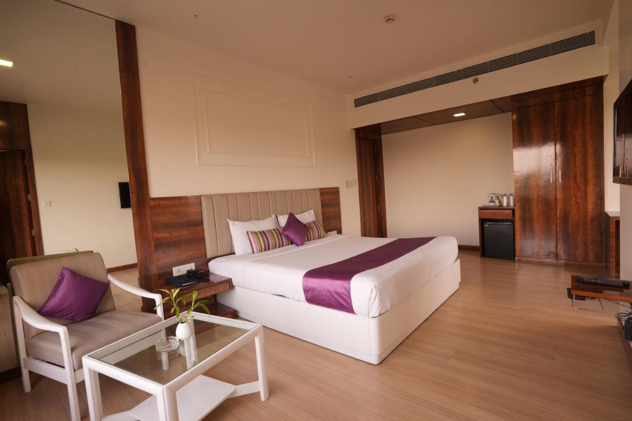 Hotel Hardeo Nagpur Ngoại thất bức ảnh