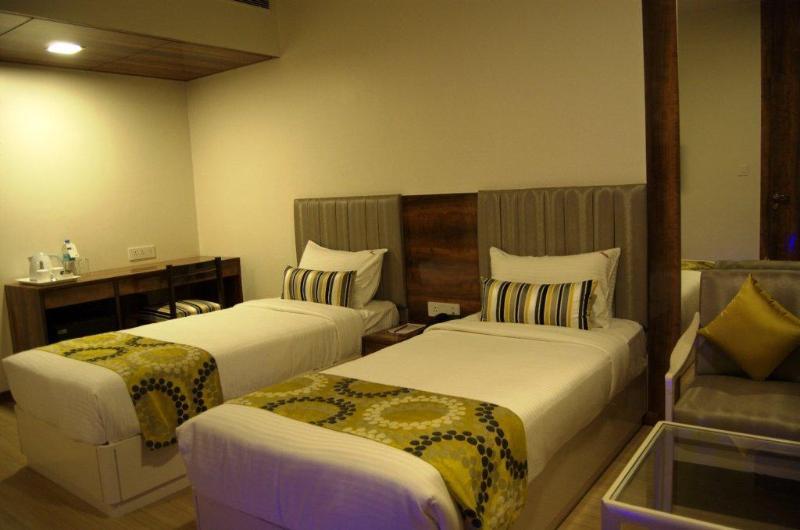 Hotel Hardeo Nagpur Ngoại thất bức ảnh